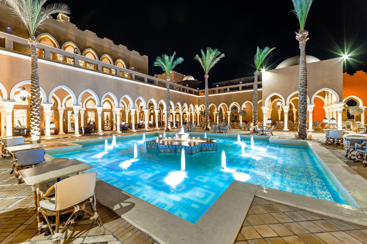 Grand Makadi - Couples And Families Only Hotel ฮูร์กาดา ภายนอก รูปภาพ