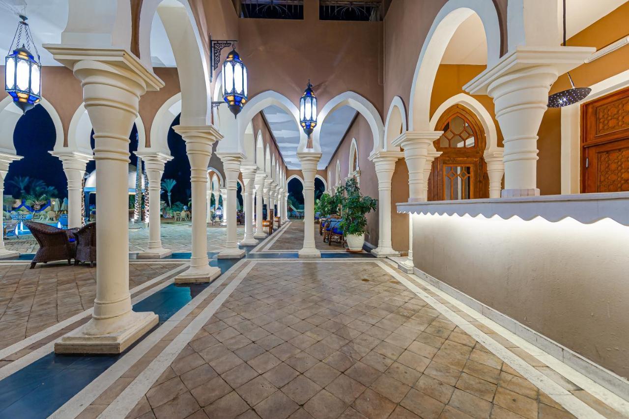 Grand Makadi - Couples And Families Only Hotel ฮูร์กาดา ภายนอก รูปภาพ