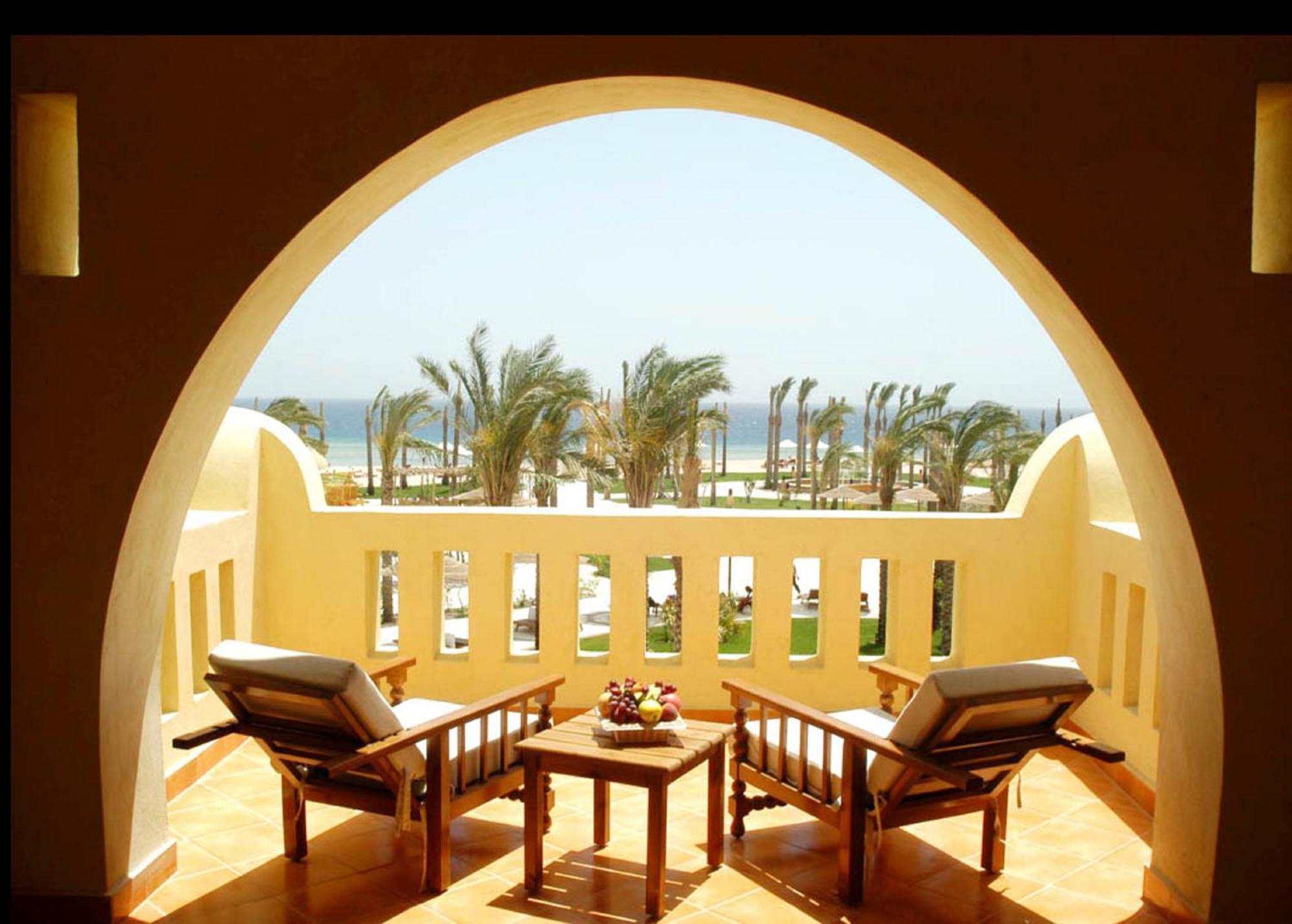 Grand Makadi - Couples And Families Only Hotel ฮูร์กาดา ภายนอก รูปภาพ